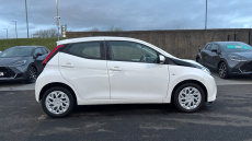 Toyota Aygo 1.0 VVT-i X-Play TSS 5dr Petrol Hatchback